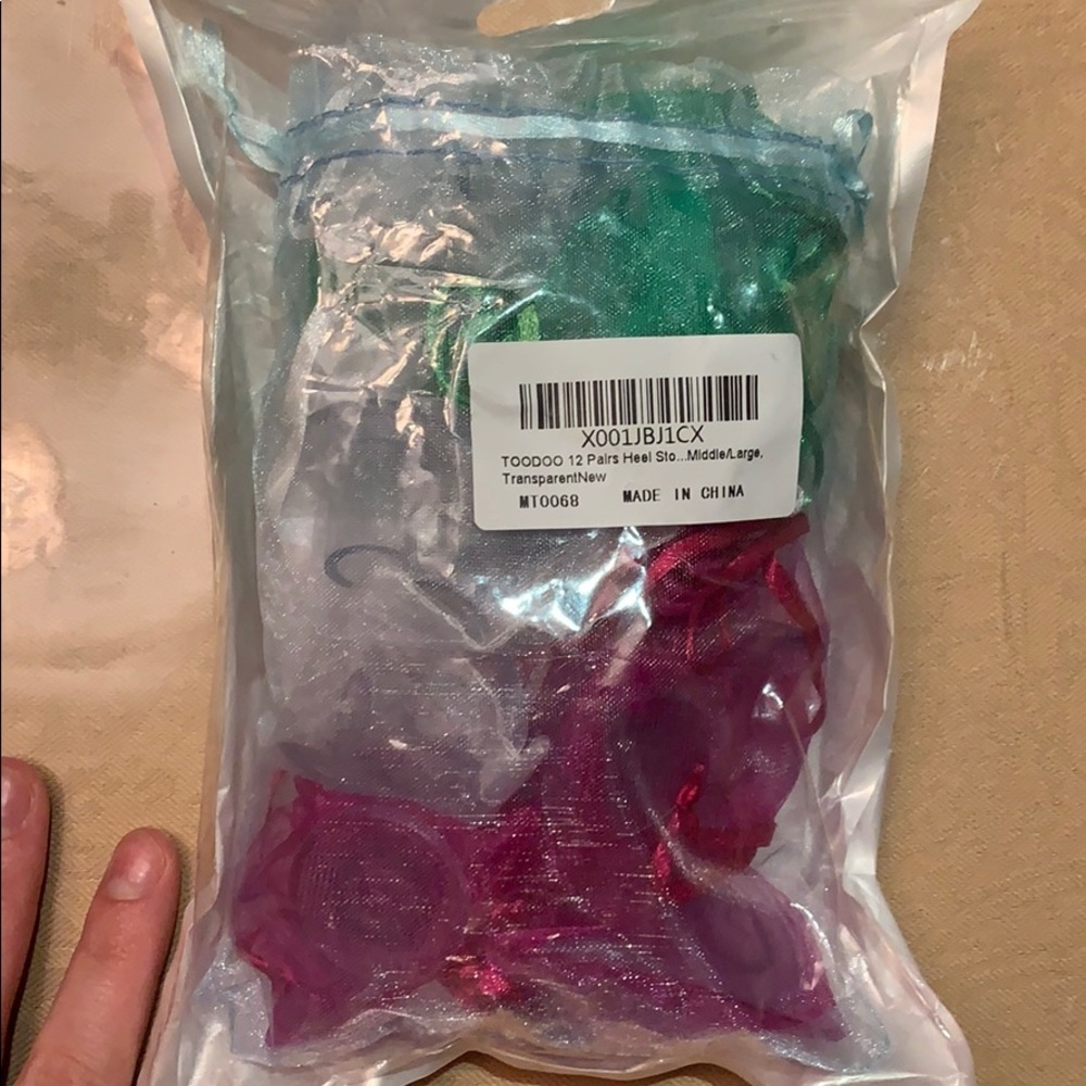 TOODOO brand 12 pair of heal stoppers!